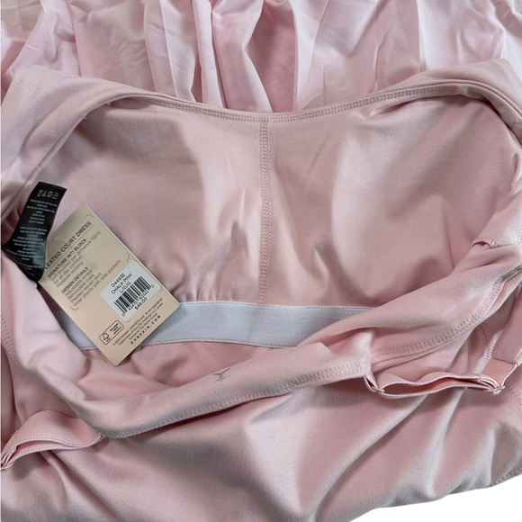 Danskin Women's Built in Short Padded Bra Tennis Pleated Dress Skort Size L NWT - Picture 12 of 17